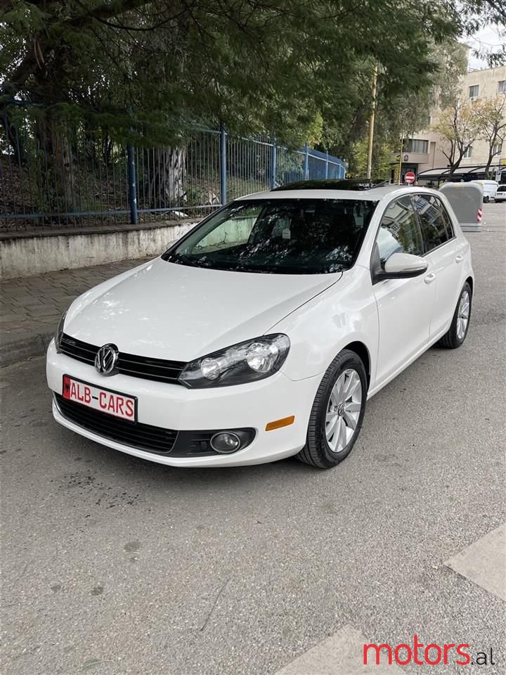 2012' Volkswagen Golf photo #2