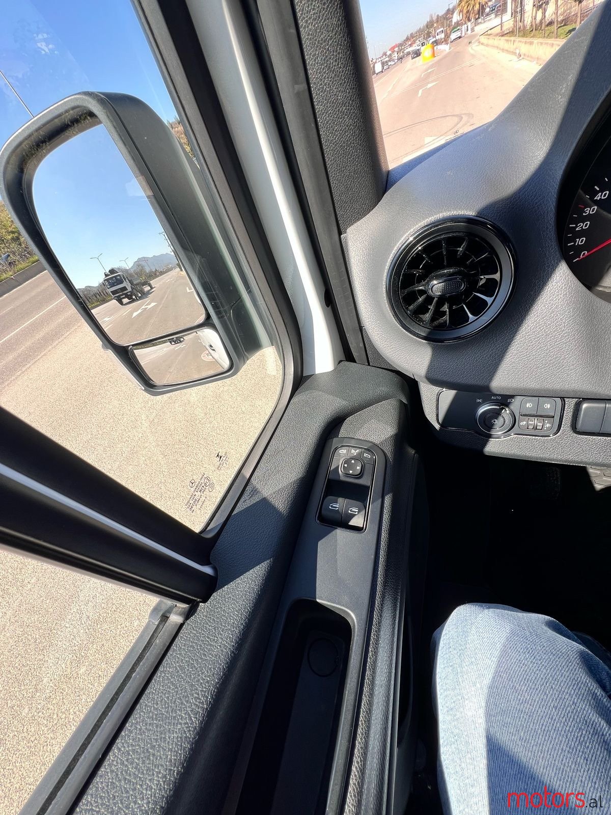 2022' Mercedes-Benz photo #6