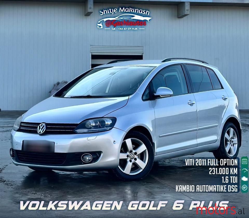 2011' Volkswagen Golf Plus photo #1