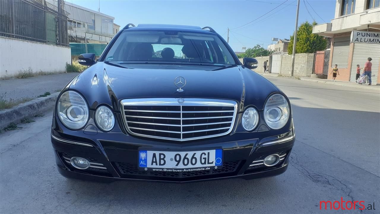 2007' Mercedes-Benz E 220 photo #5