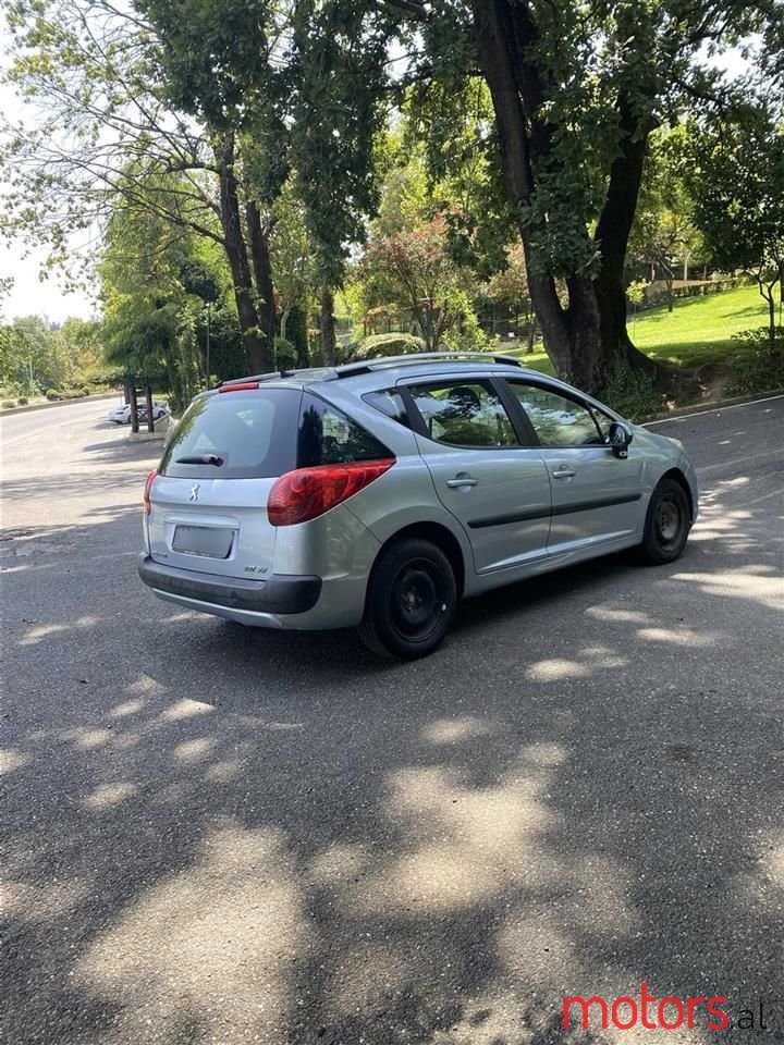 2010' Peugeot 206 photo #2