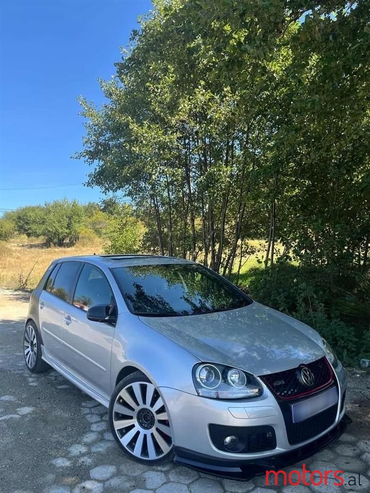 2006' Volkswagen Golf photo #1