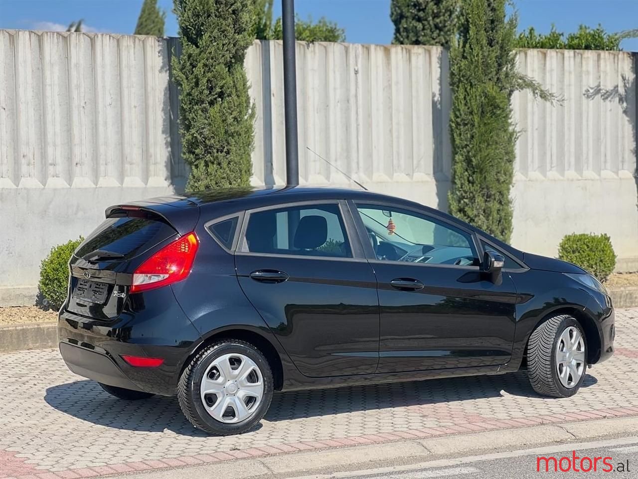 2010' Ford Fiesta photo #5