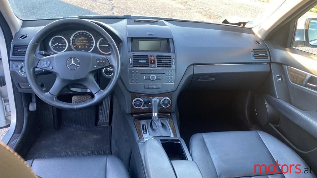 2009' Mercedes-Benz C 220 photo #5