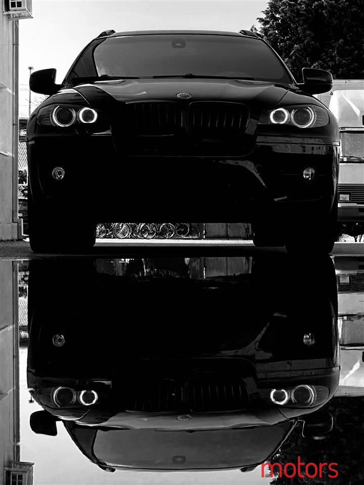 2010' BMW X6 photo #5