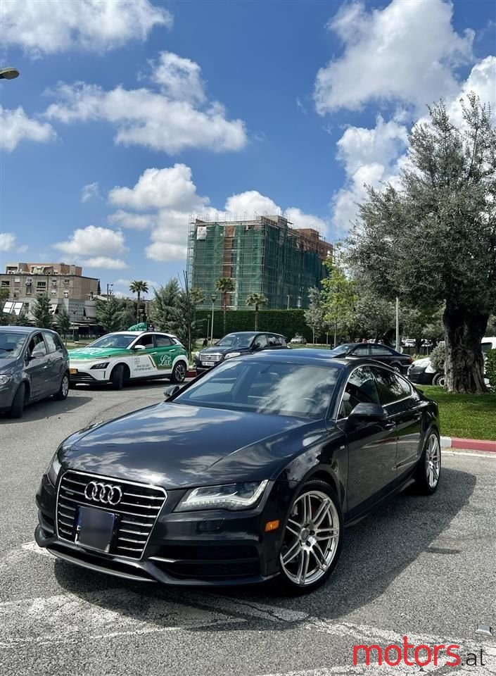 2012' Audi A7 photo #1