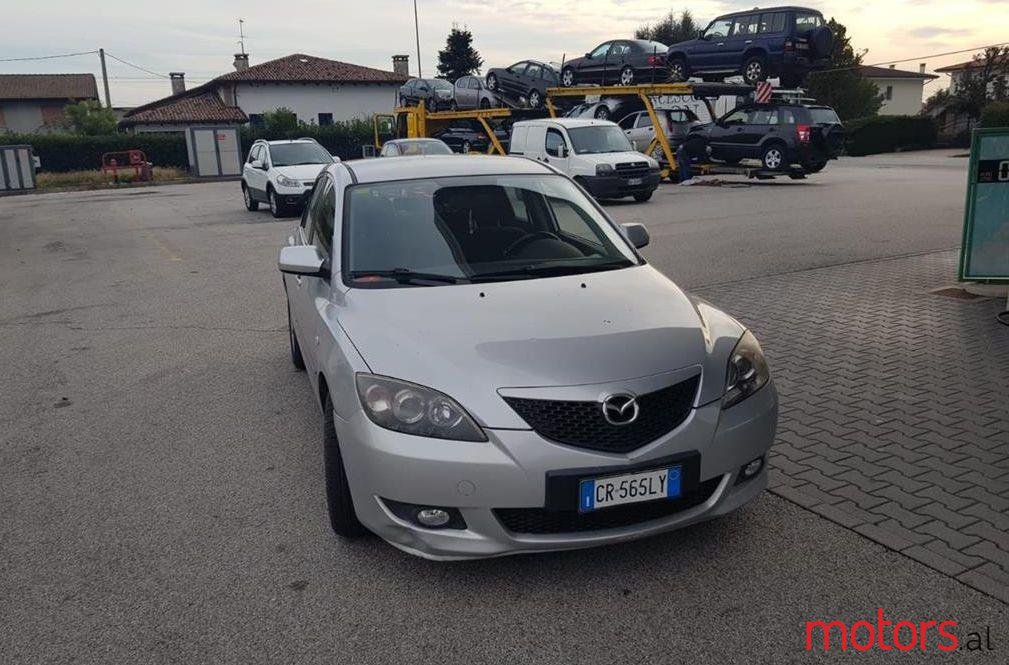 2005' Mazda MX-3 photo #1