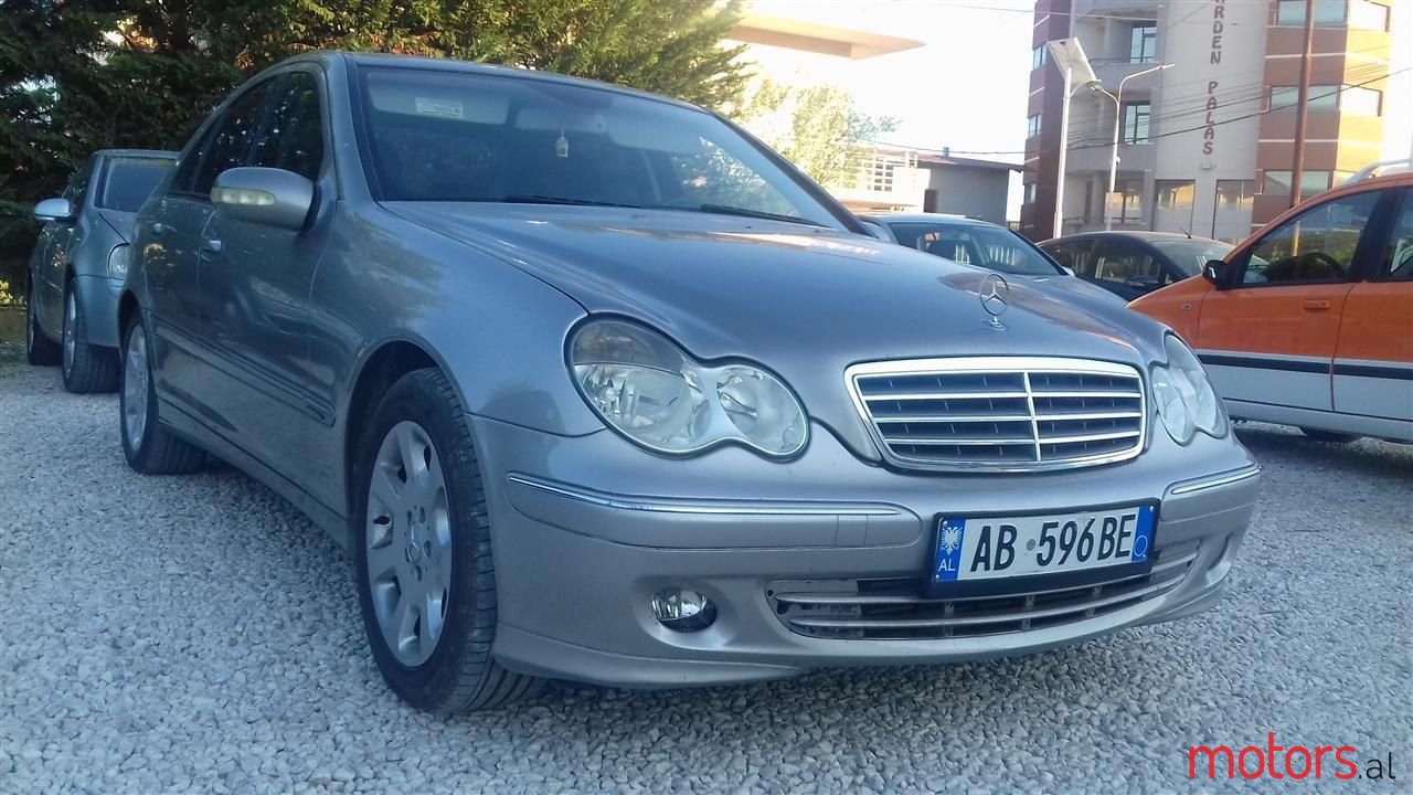2006' Mercedes-Benz C 220 photo #4