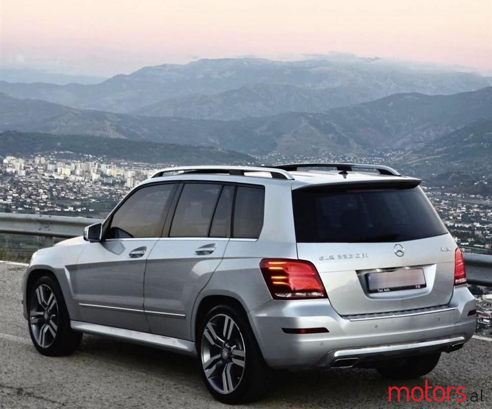 2015' Mercedes-Benz GLK 220 photo #6