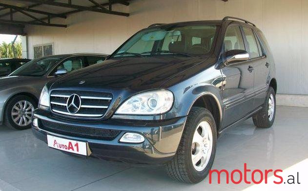 2002' Mercedes-Benz ML-Class photo #1