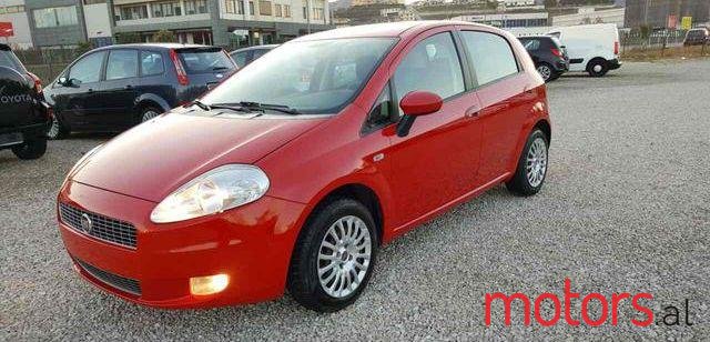 2006' Fiat Grande photo #1