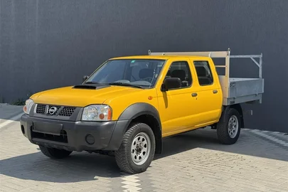 2011' Nissan Np 300