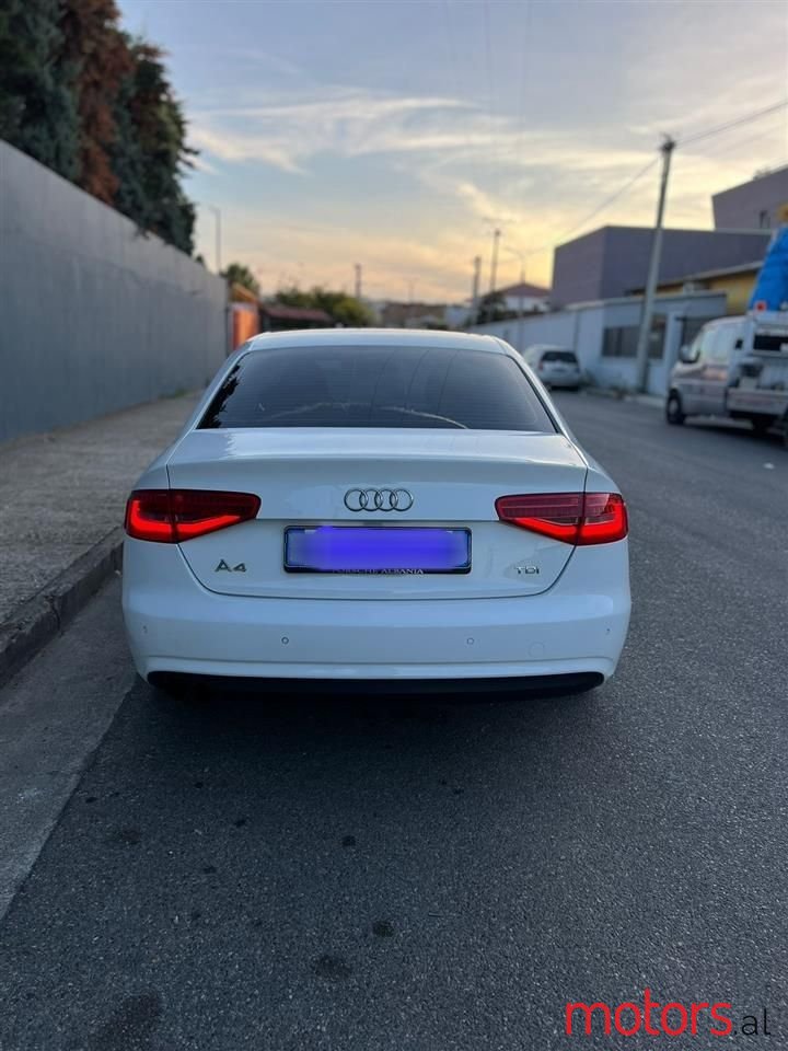 2013' Audi A4 photo #4