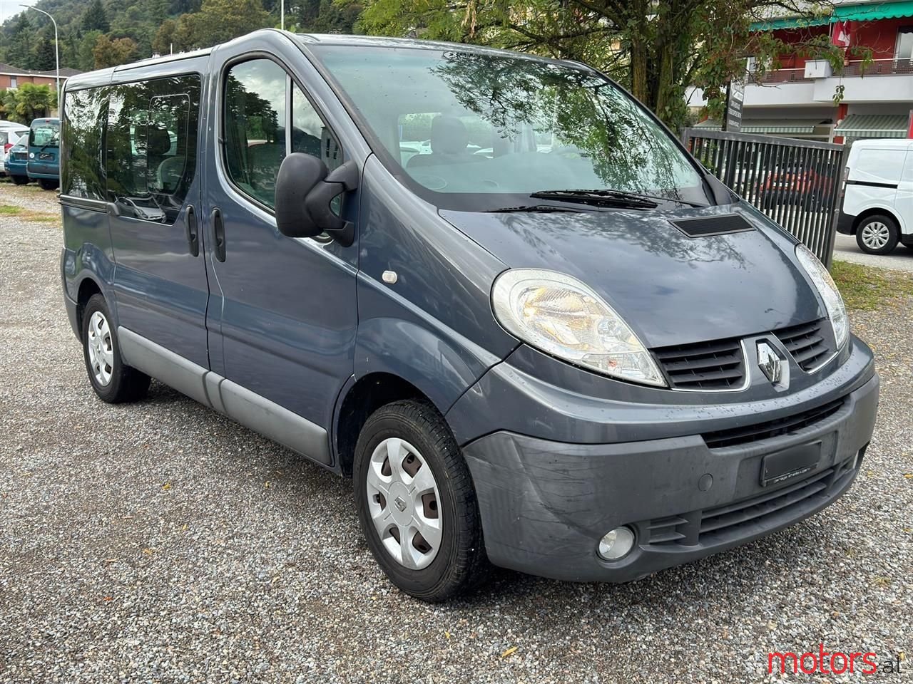 2012' Renault Trafic photo #2