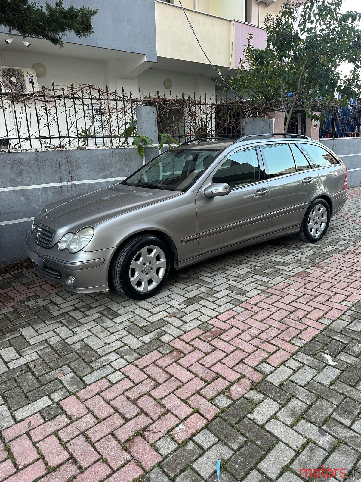 2005' Mercedes-Benz C 200 photo #4