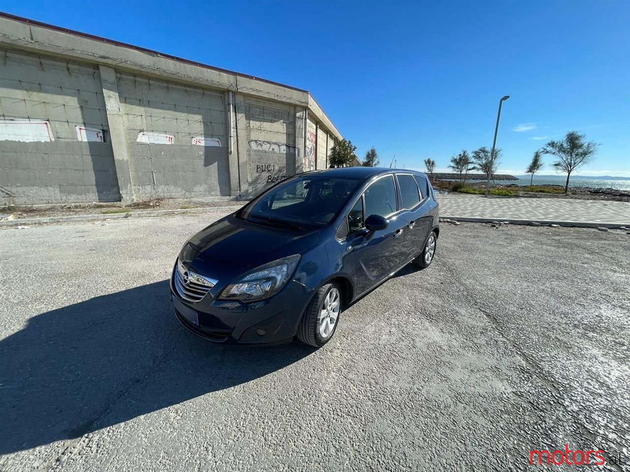 2011' Opel Meriva photo #1