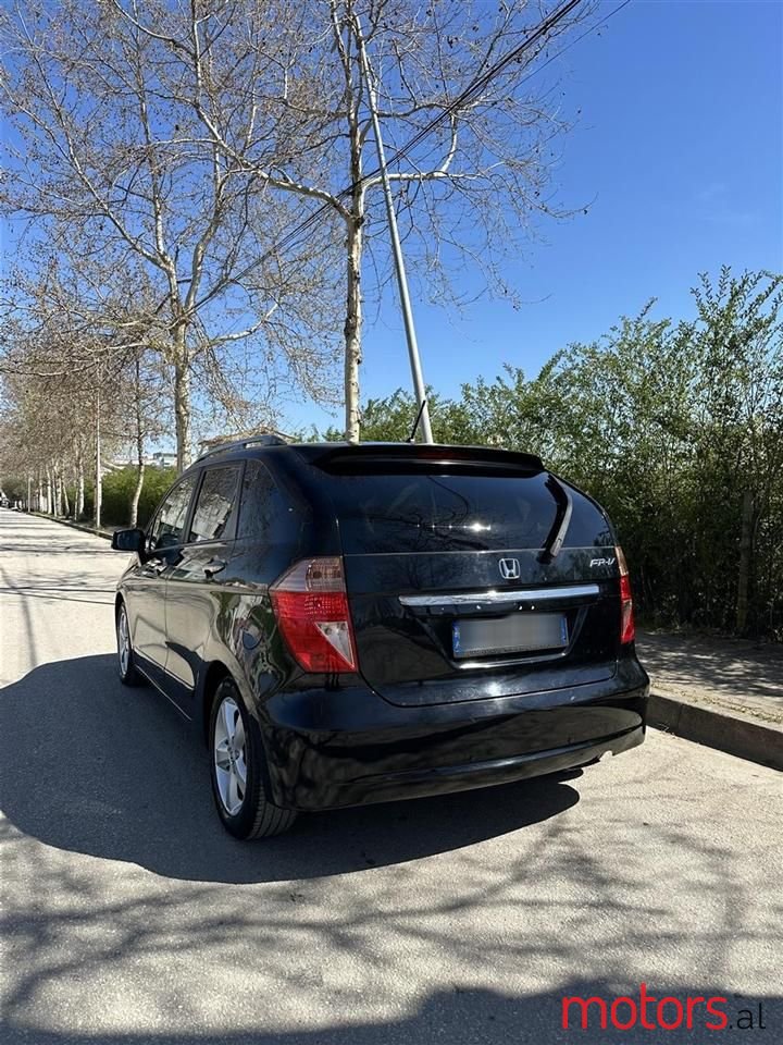 2008' Honda FR-V photo #4