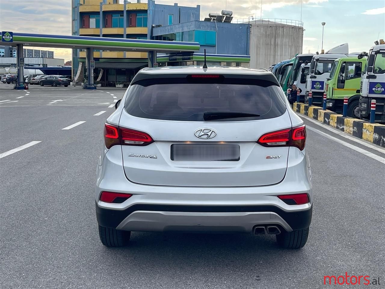 2016' Hyundai Santa Fe photo #6