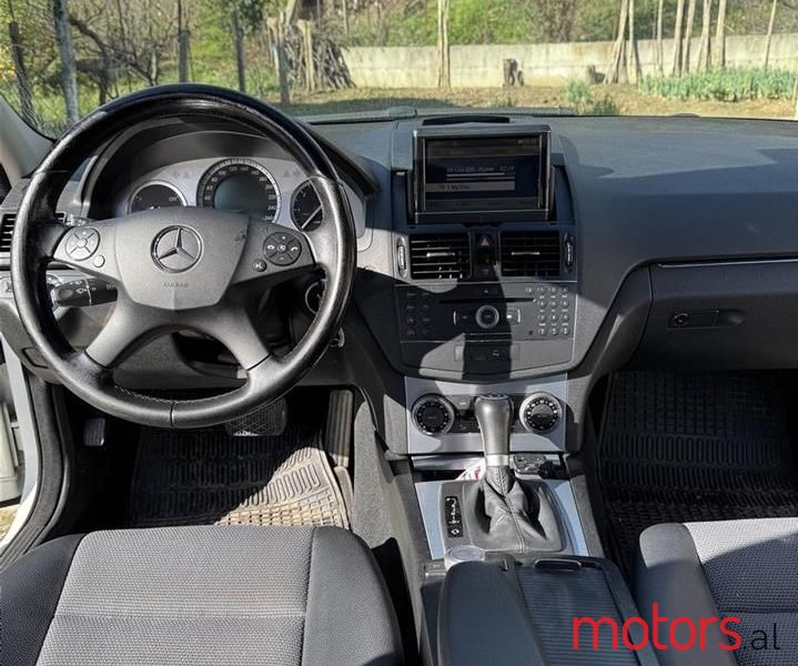 2008' Mercedes-Benz C 200 photo #1