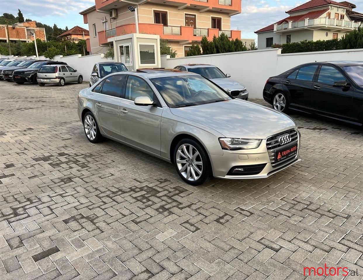 2013' Audi A4 photo #2