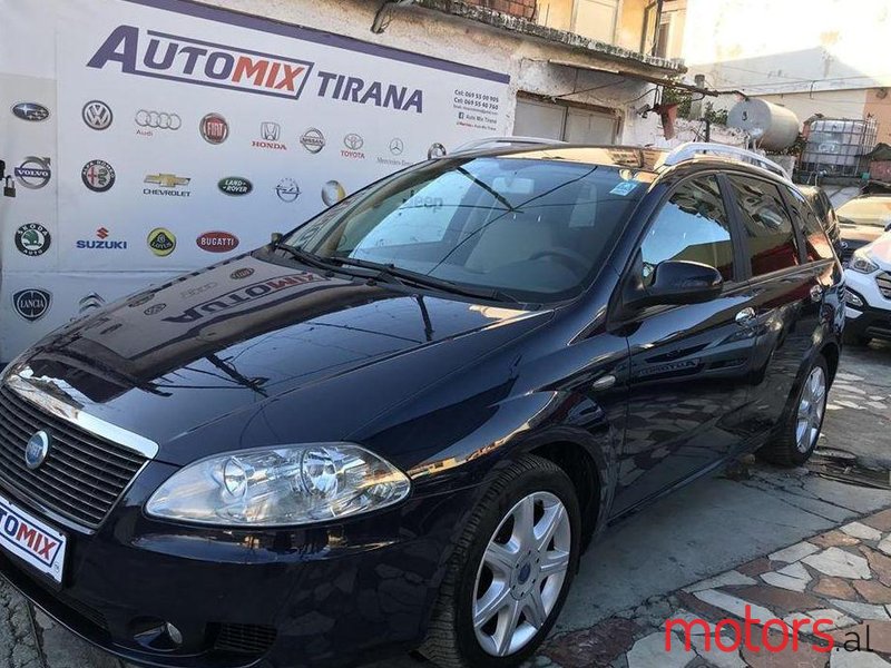 2006' Fiat Croma photo #1