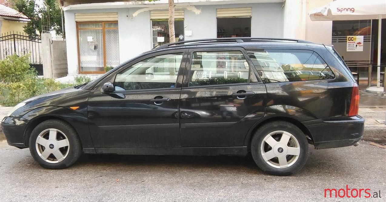 2004' Ford Focus photo #1