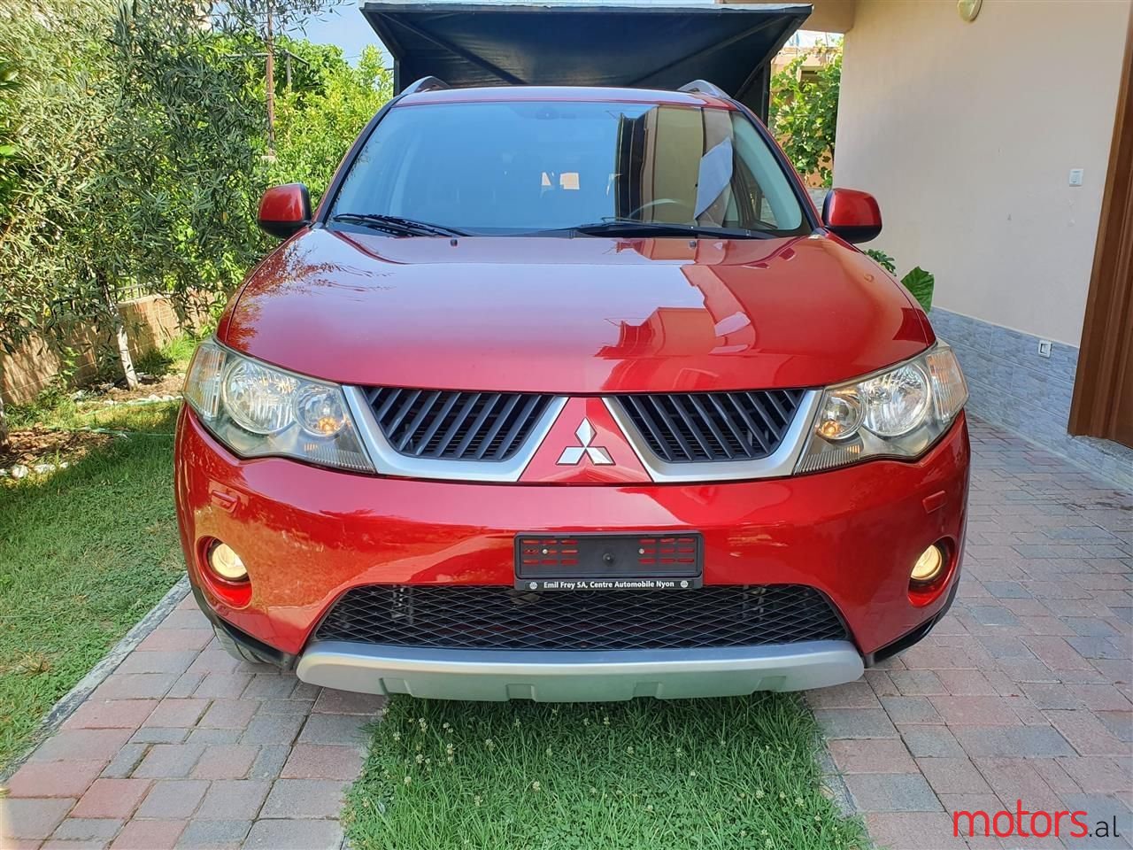 2007' Mitsubishi Outlander photo #1