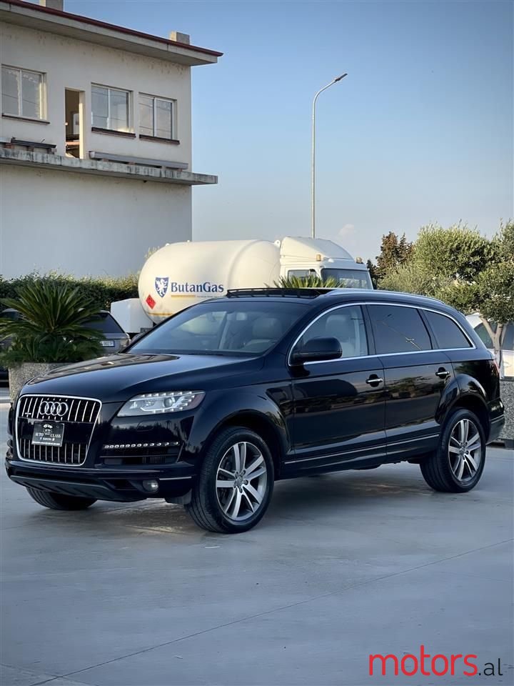 2011' Audi Q7 photo #2