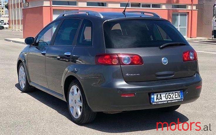 2005' Fiat Croma photo #1