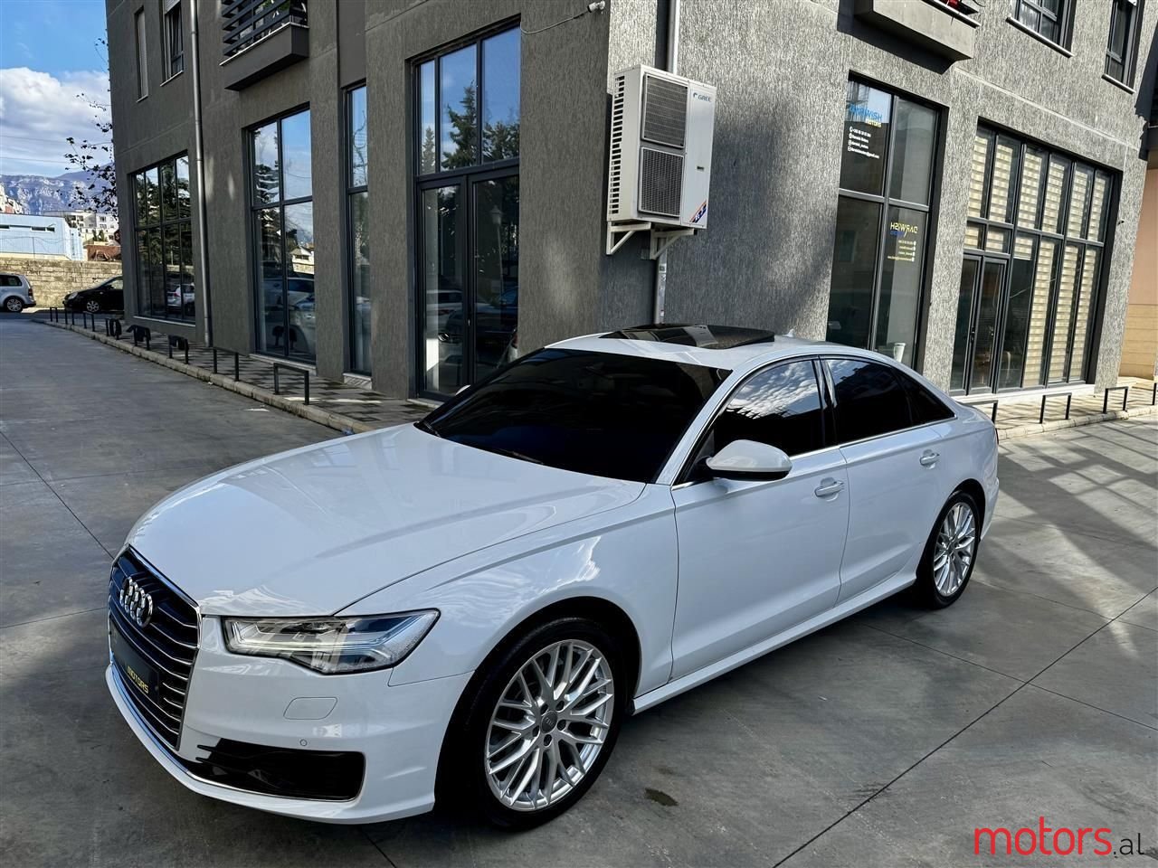 2015' Audi A6 photo #2