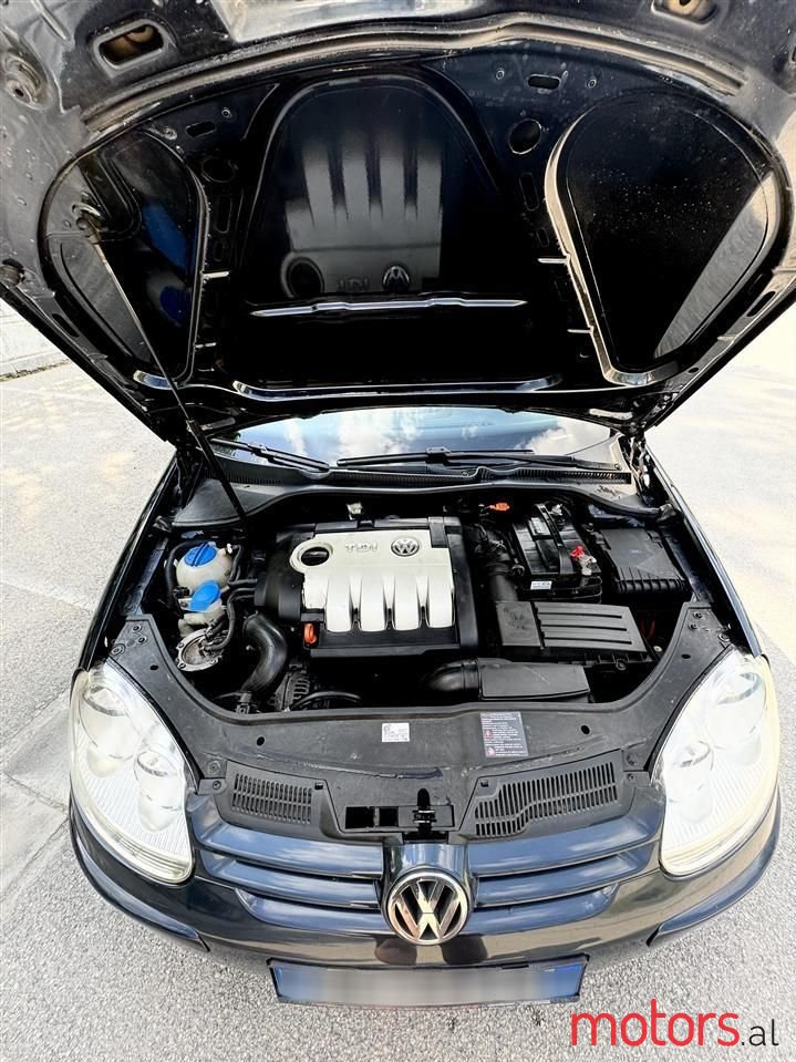 2006' Volkswagen Golf photo #6