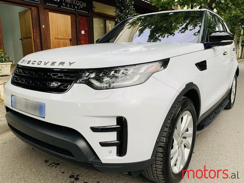 2017' Land Rover Discovery photo #4