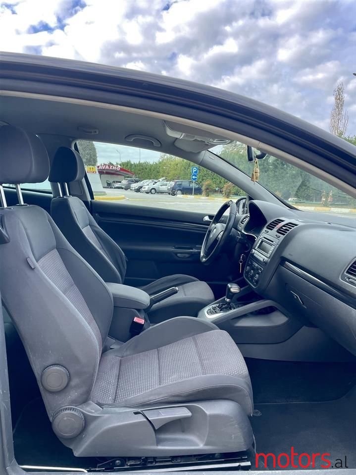 2007' Volkswagen Golf photo #6