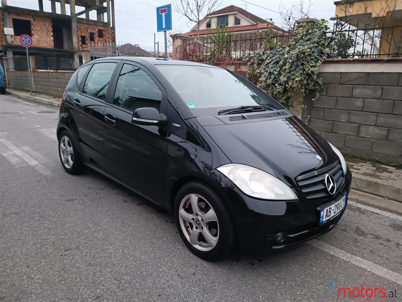 2010' Mercedes-Benz A 160 photo #2