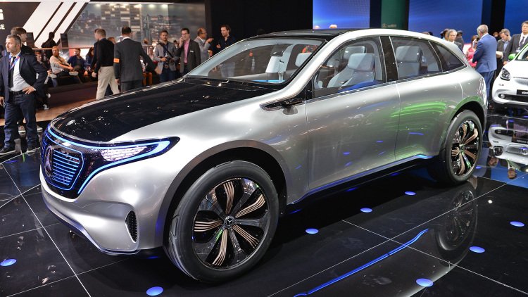 Mercedes-Benz to offer 10 new EVs by 2022