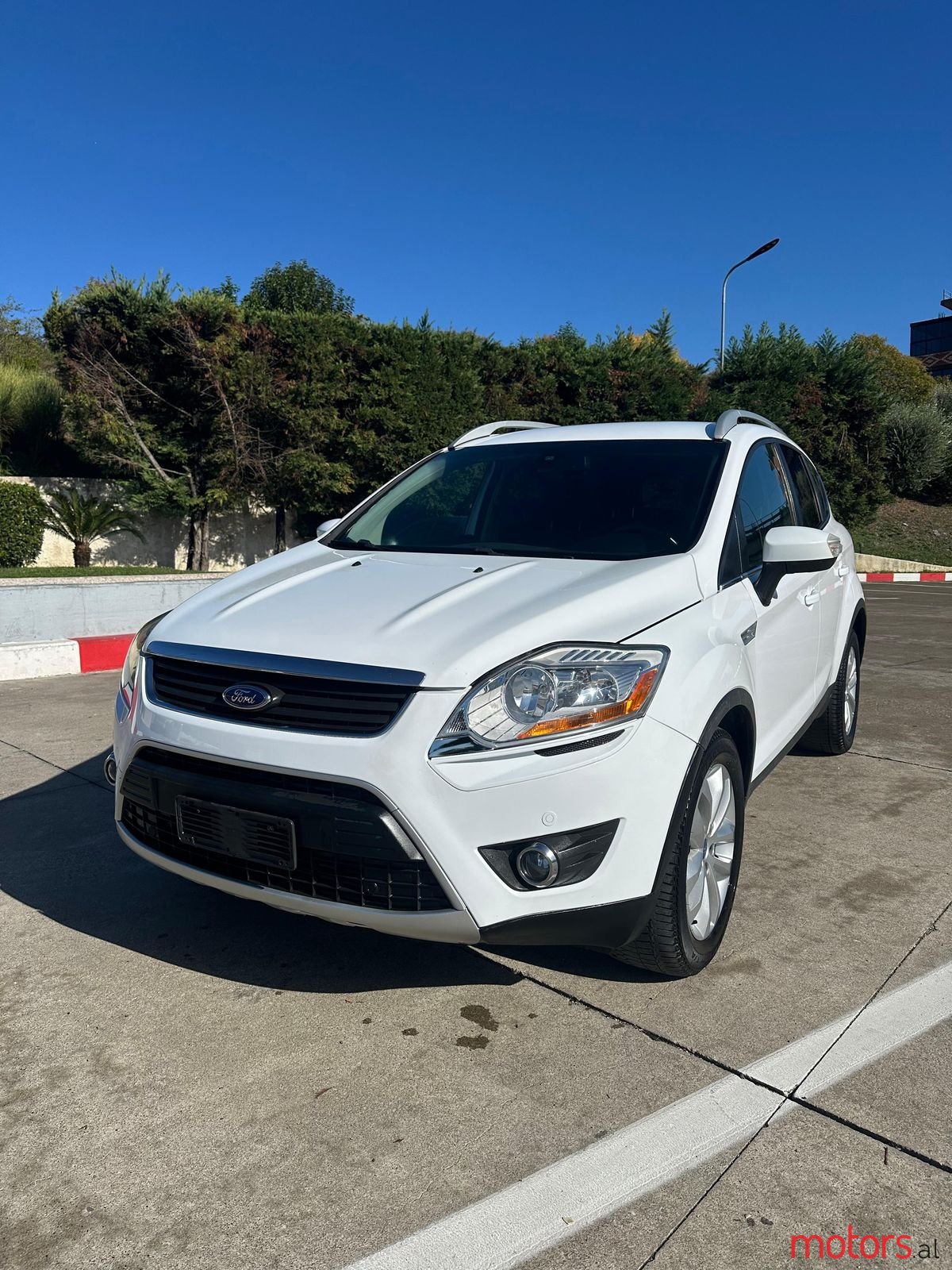 2011' Ford Kuga photo #1