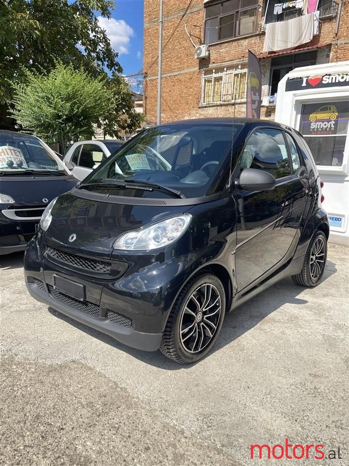 2011' Smart Fortwo photo #3