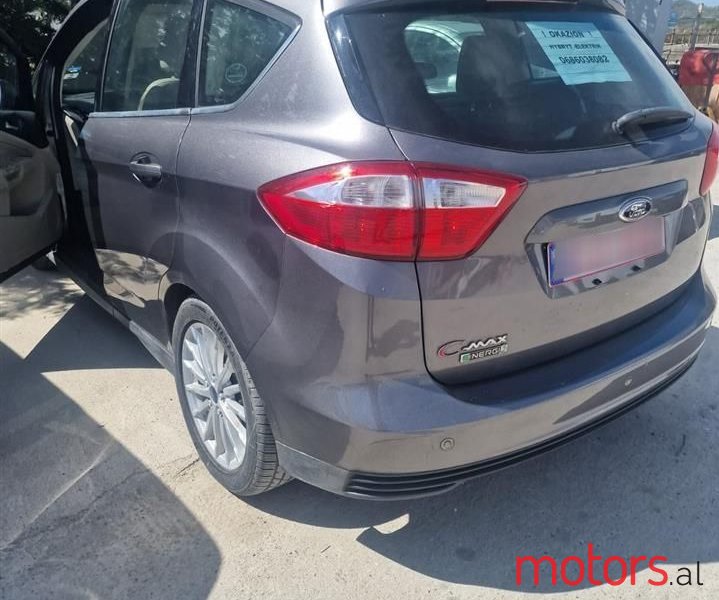 2014' Ford C-MAX photo #2