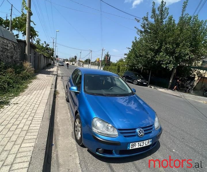 2005' Volkswagen Golf photo #6