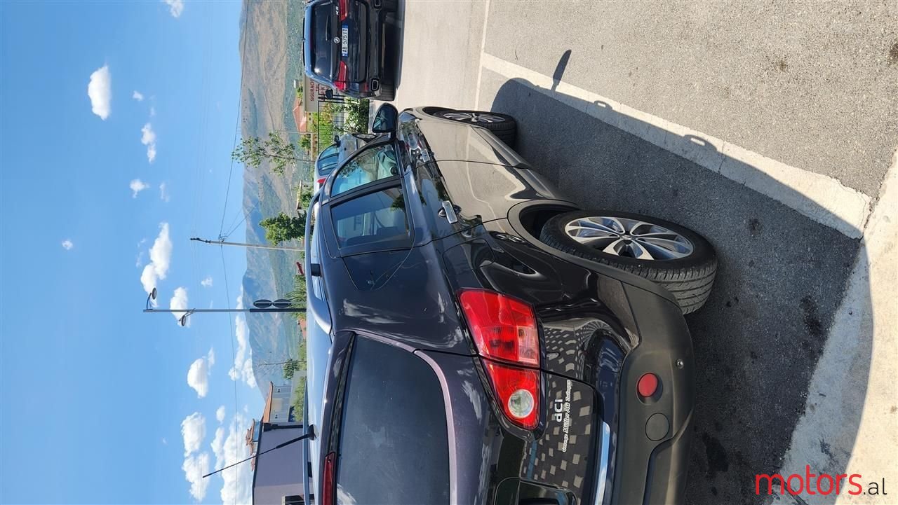 2009' Nissan Qashqai photo #1