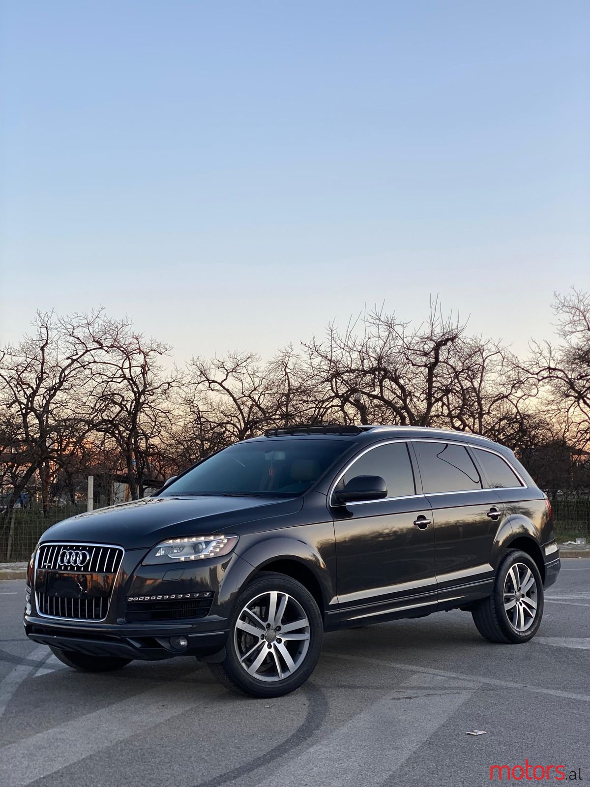 2011' Audi Q7 photo #6