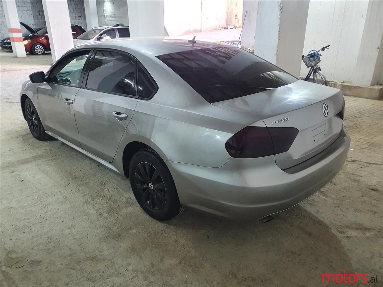 2014' Volkswagen Passat photo #5