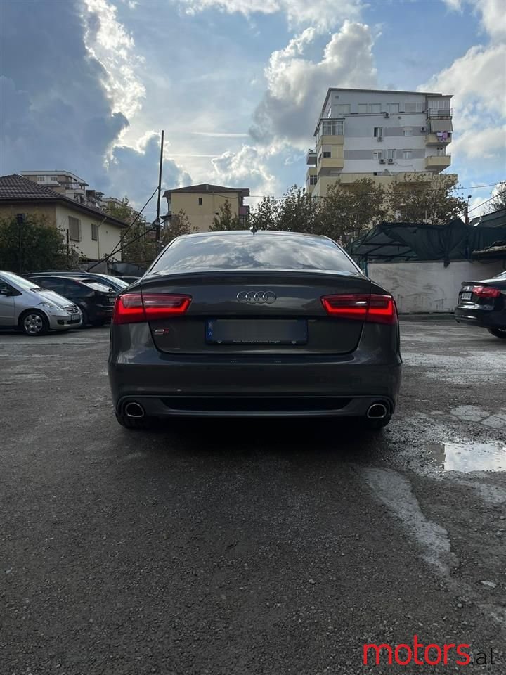 2012' Audi A6 photo #2