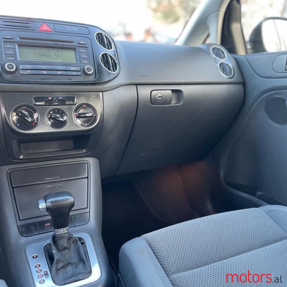 2006' Volkswagen Golf Plus photo #6