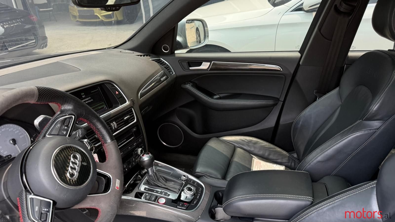 2015' Audi SQ5 photo #2