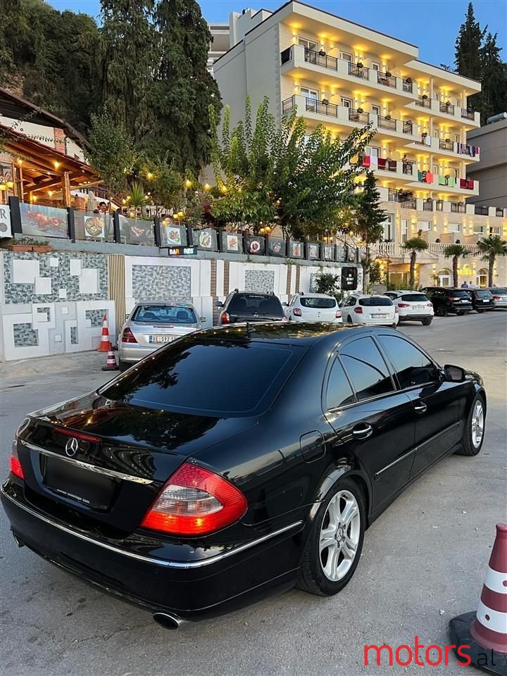 2007' Mercedes-Benz E 200 photo #5