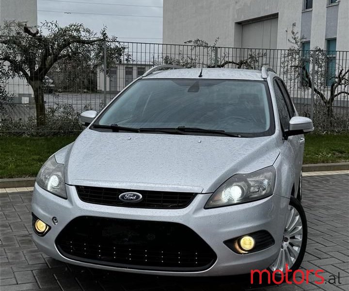 2008' Ford Focus photo #4