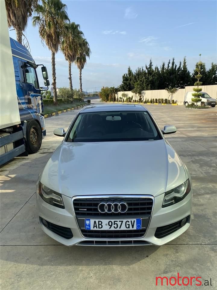 2010' Audi A4 photo #1