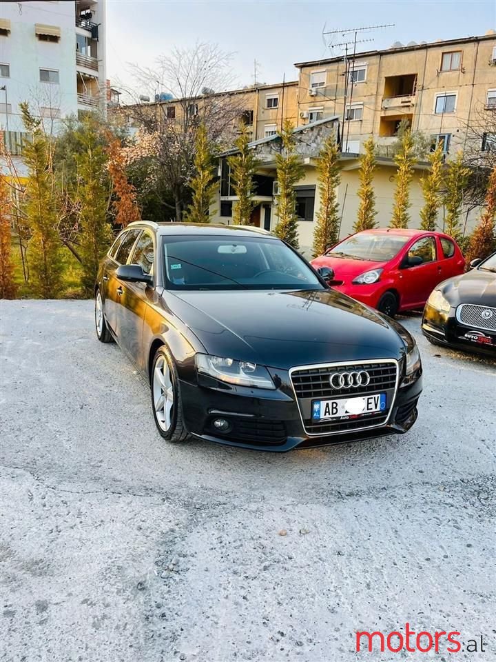 2010' Audi A4 photo #4