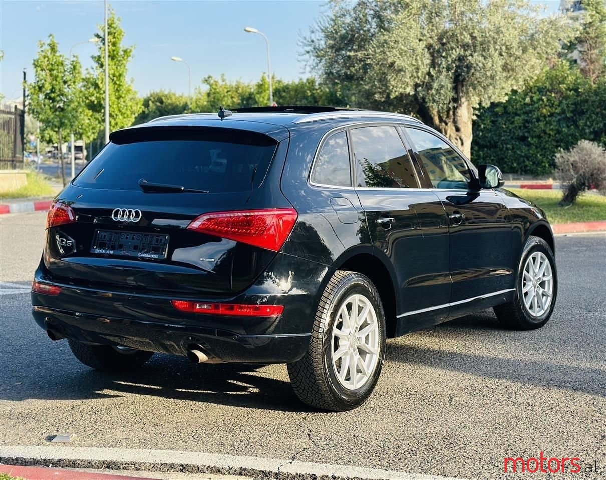 2012' Audi Q5 photo #2